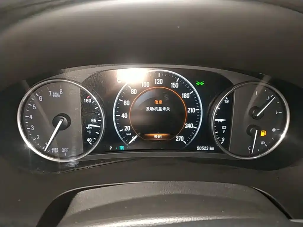 Buick LaCrosse — миниатюра 12