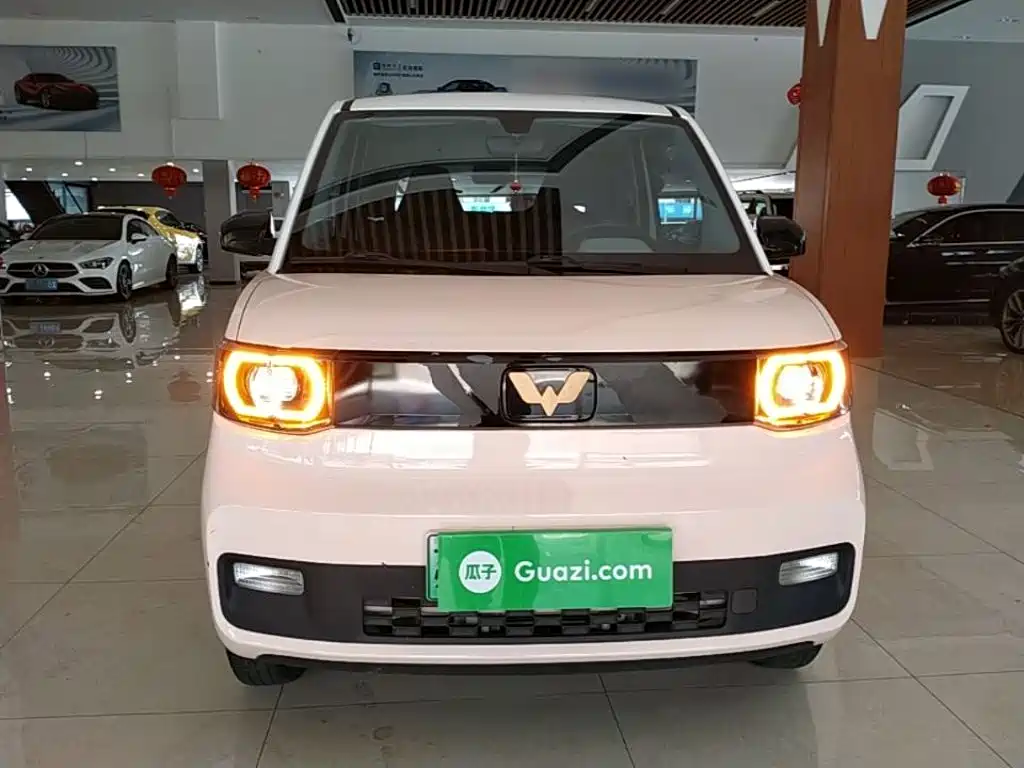 Wuling MINIEV — миниатюра 3