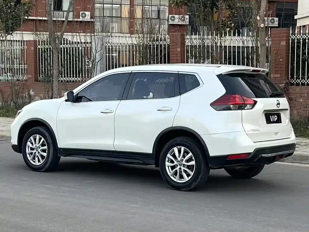 NISSAN QIJUN