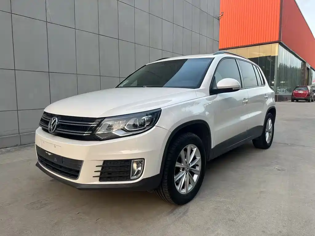 Volkswagen Tiguan — миниатюра 2