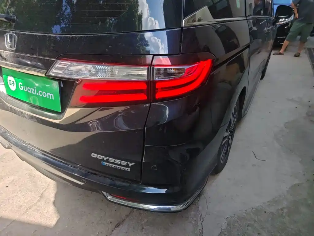 Honda Odyssey — миниатюра 8