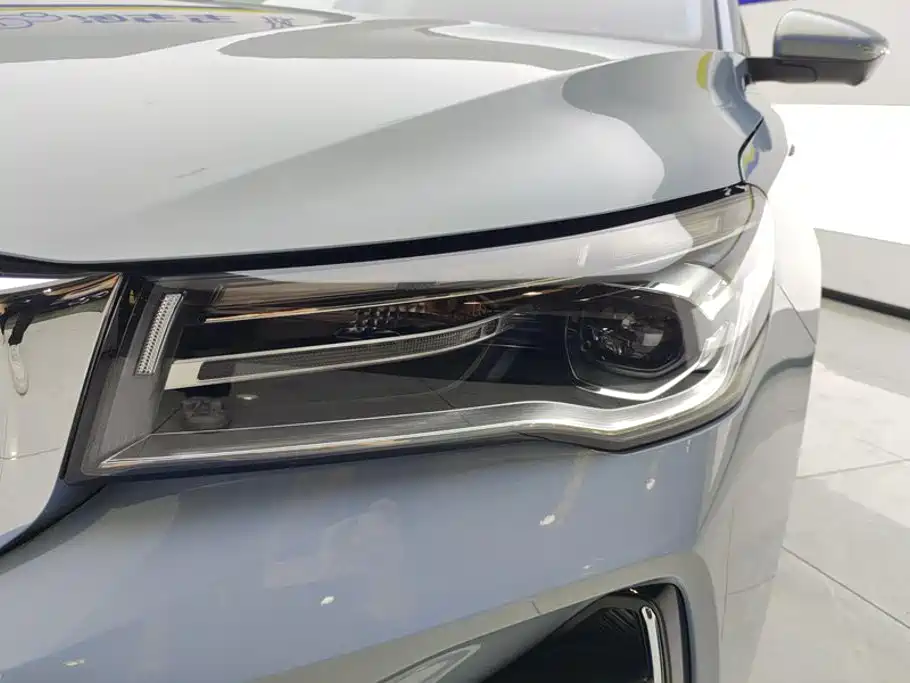 Geely Emgrand — миниатюра 5