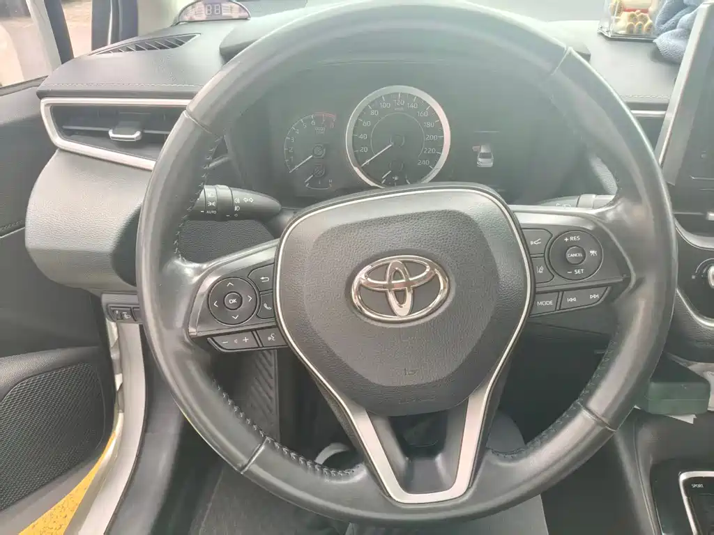 Toyota Corolla — миниатюра 3