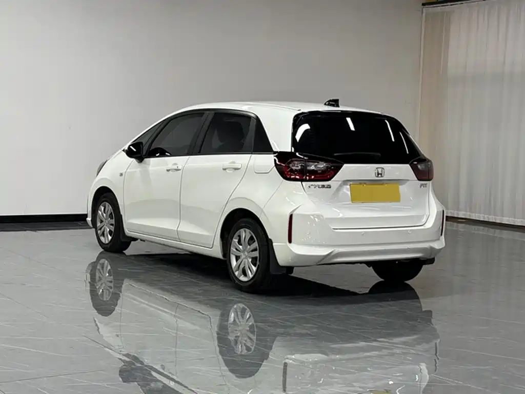 Honda Fit — миниатюра 4