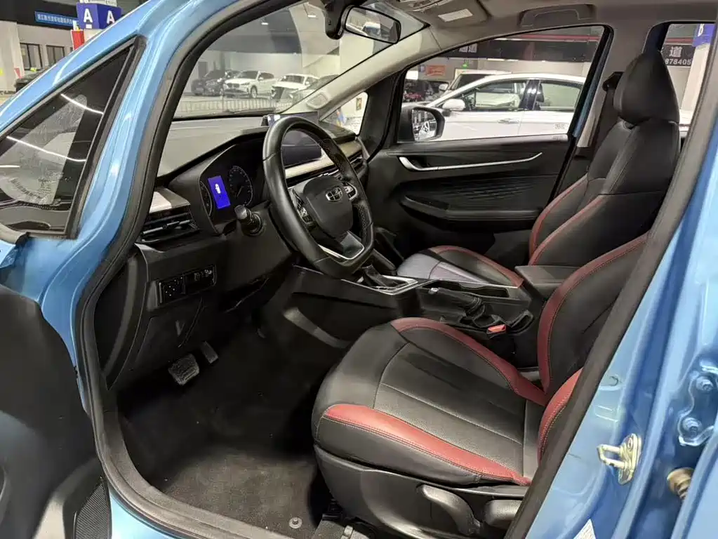 Geely Vision X3 — миниатюра 4