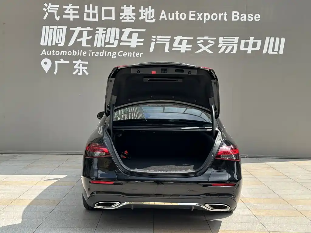 Mercedes-Benz E-Class PHEV 2023 — фото 14
