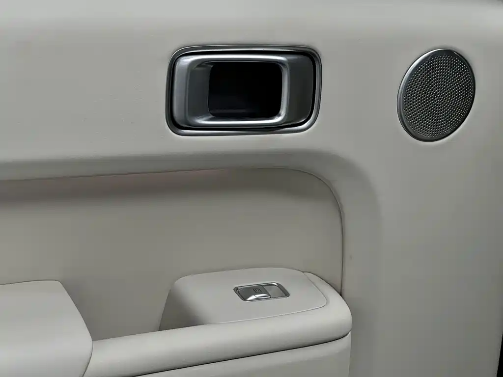 Li Auto Li L9 — миниатюра 36
