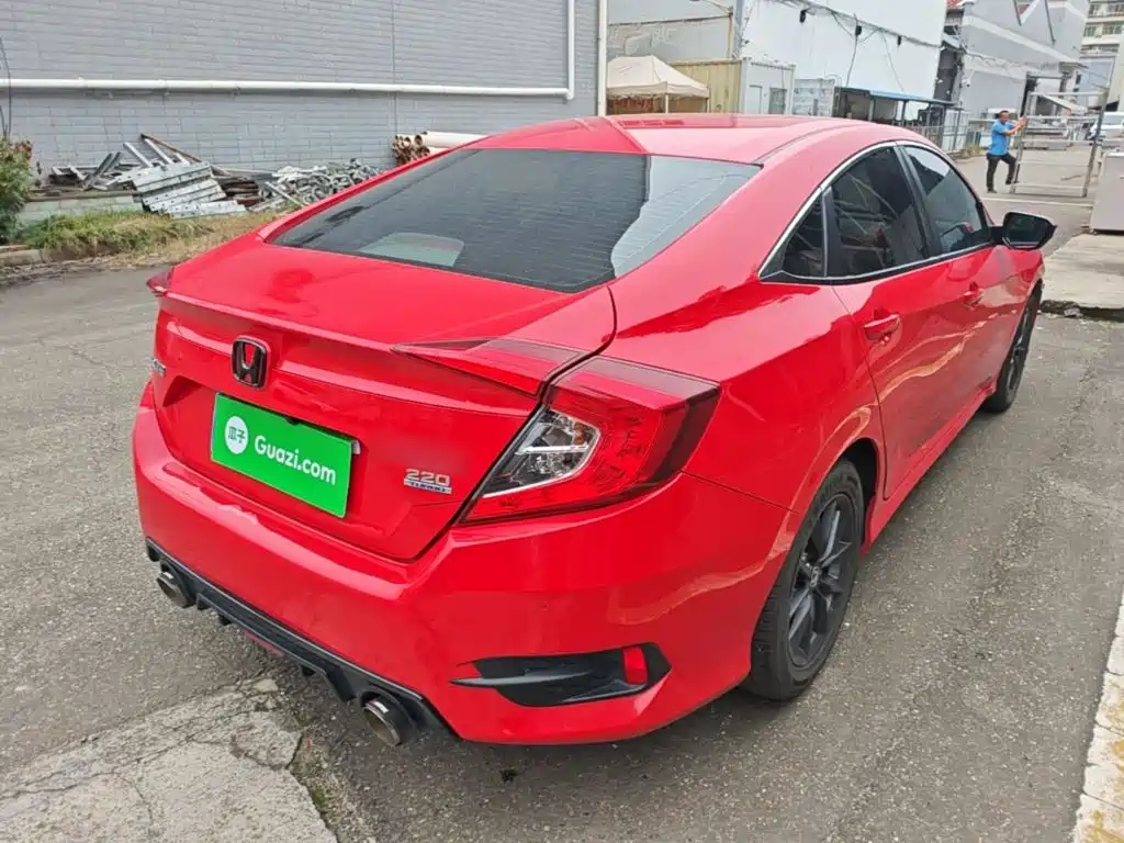 Honda Civic — миниатюра 7