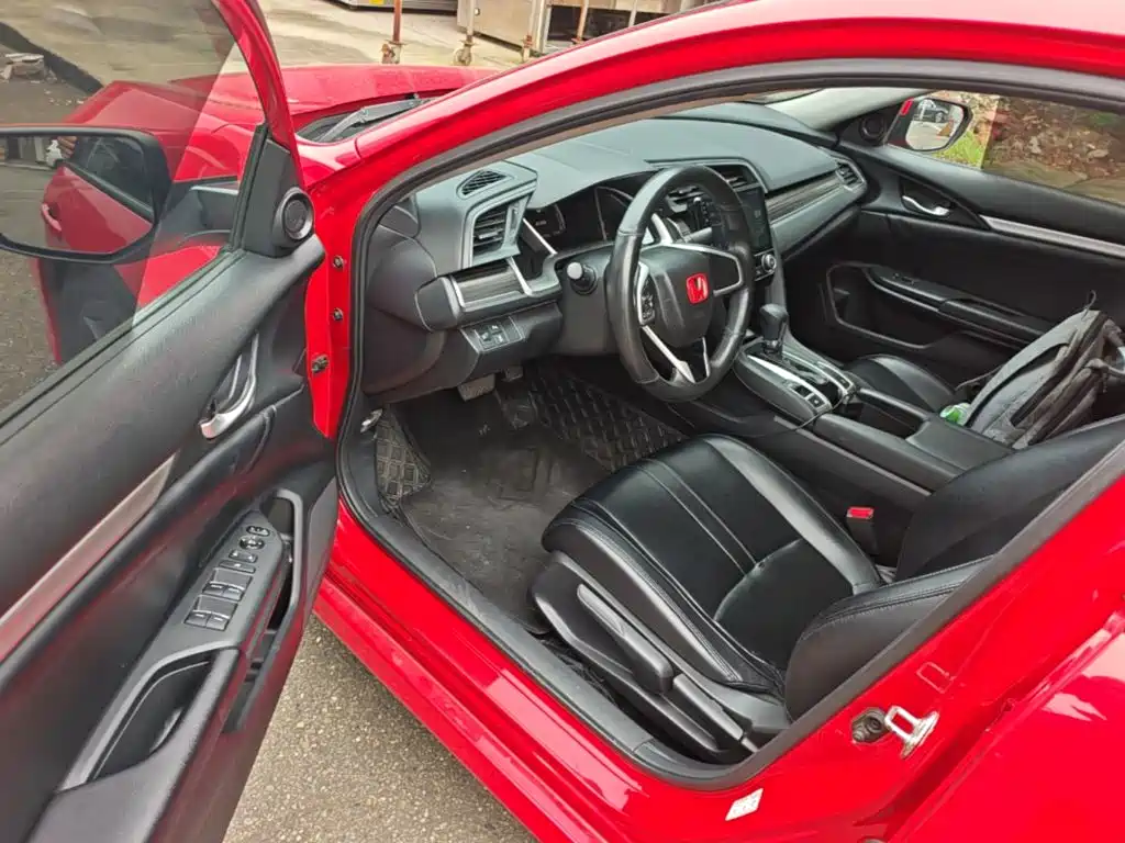 Honda Civic — миниатюра 16