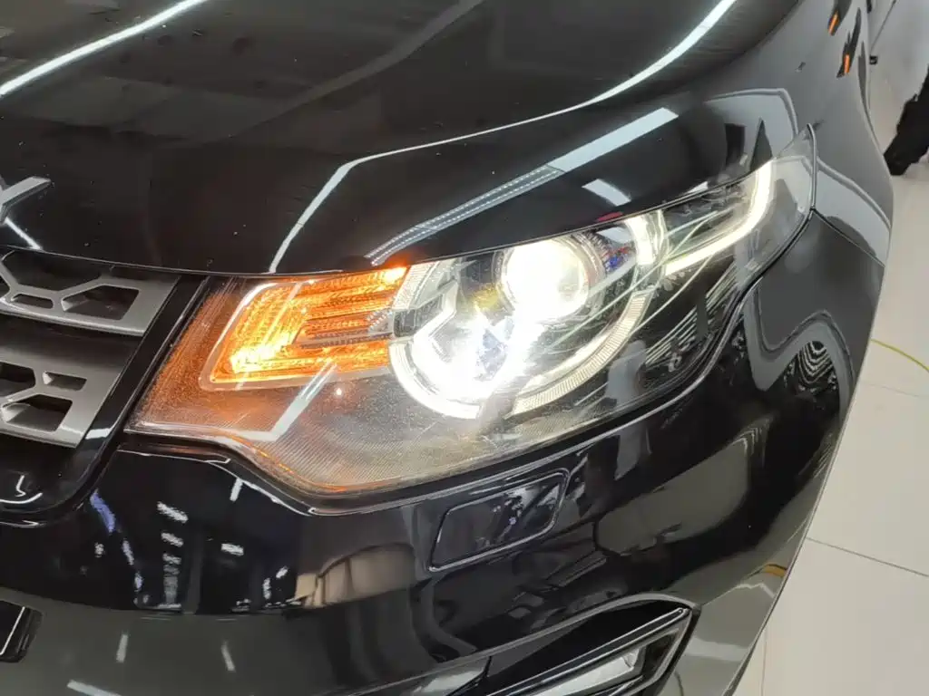 Land Rover Discovery Sport — миниатюра 24