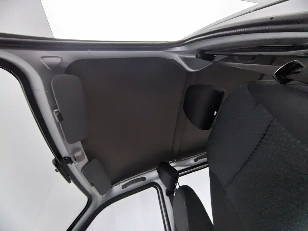 Wuling Zhiguang — миниатюра 14