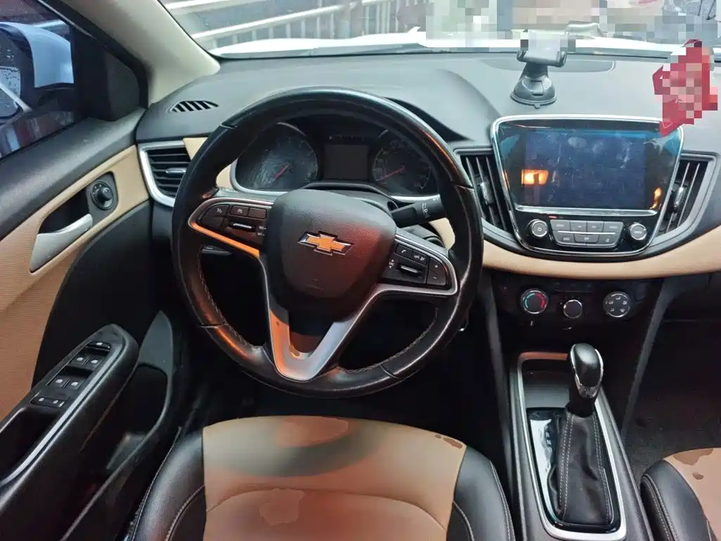 Chevrolet Monza — миниатюра 6