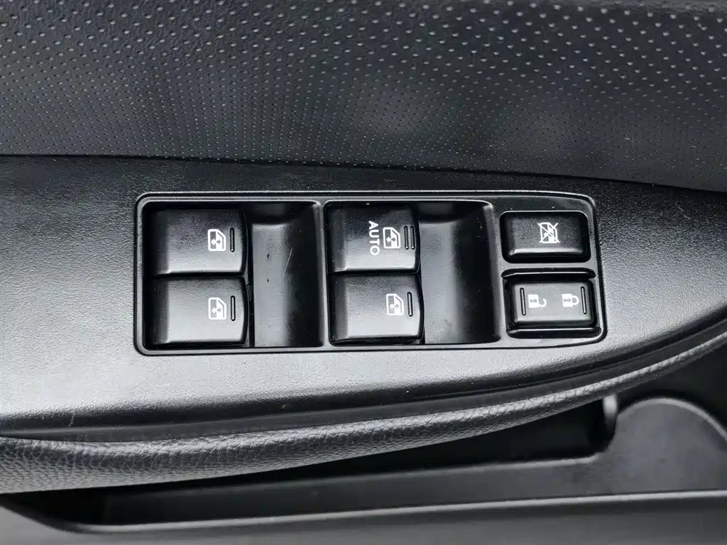 Subaru Outback 2013 2.5i Luxury