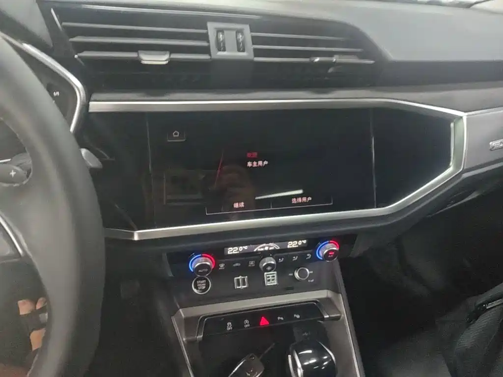 Audi Q3 — миниатюра 13