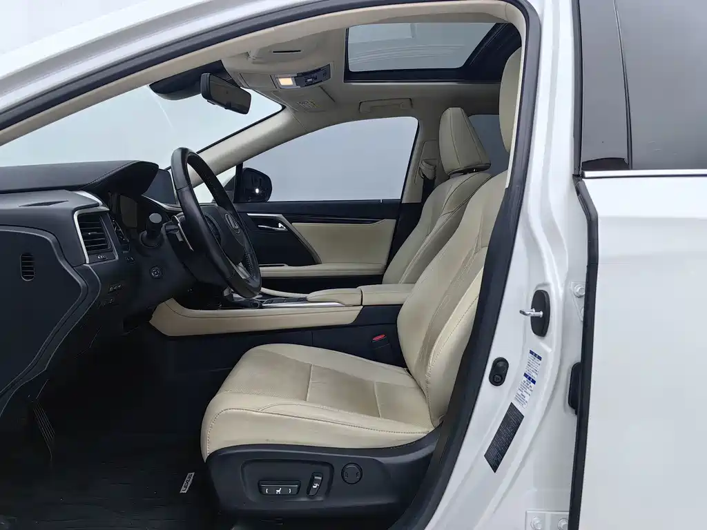 Lexus RX — миниатюра 4