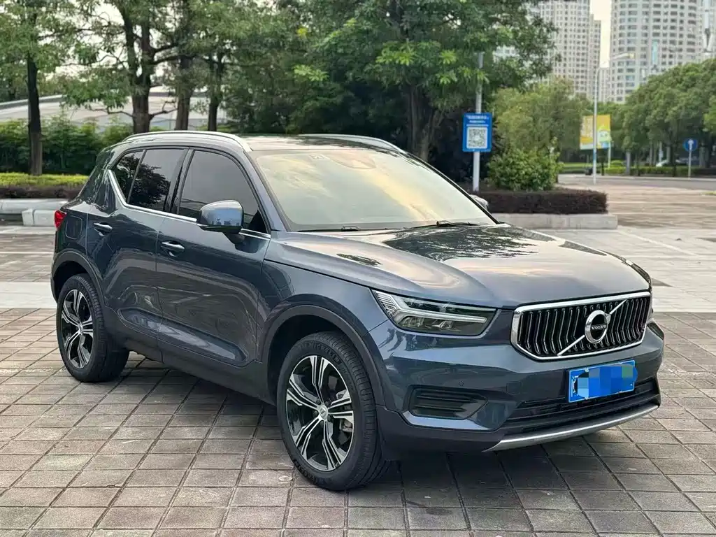 Volvo XC40 — миниатюра 2