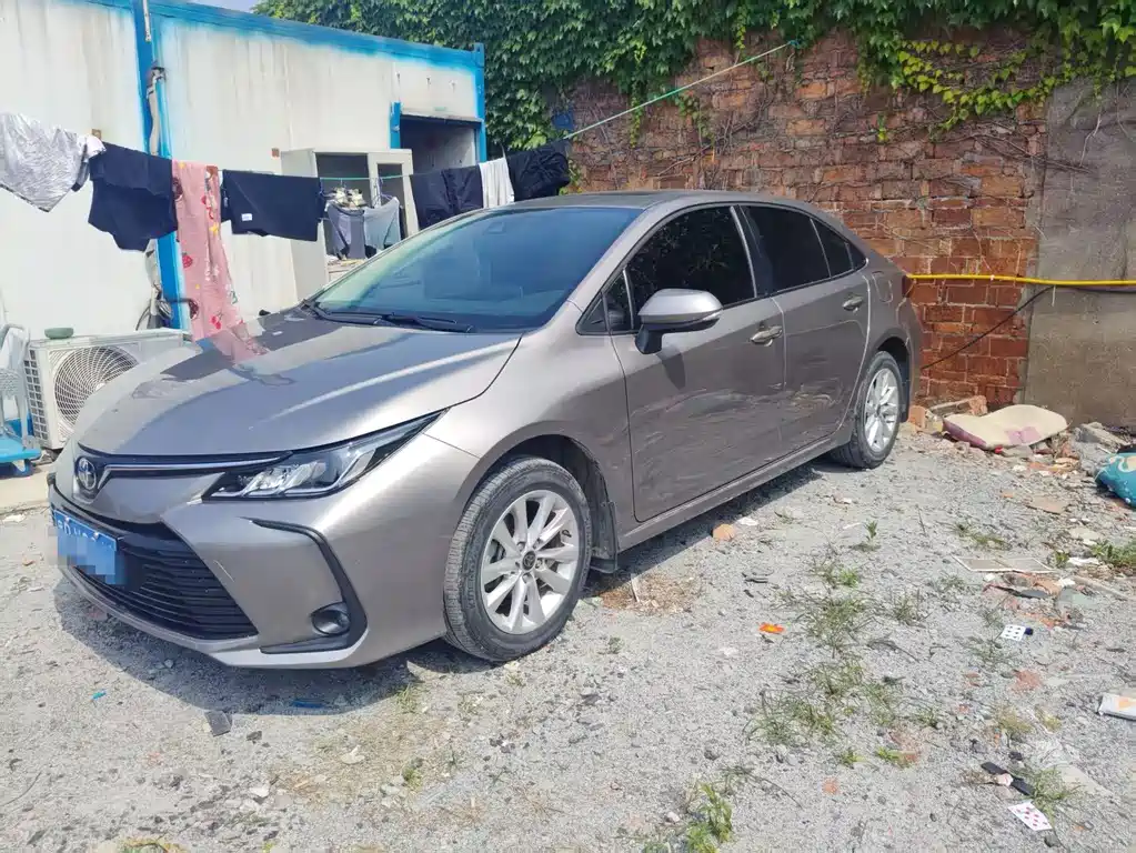 Купить Toyota Corolla
