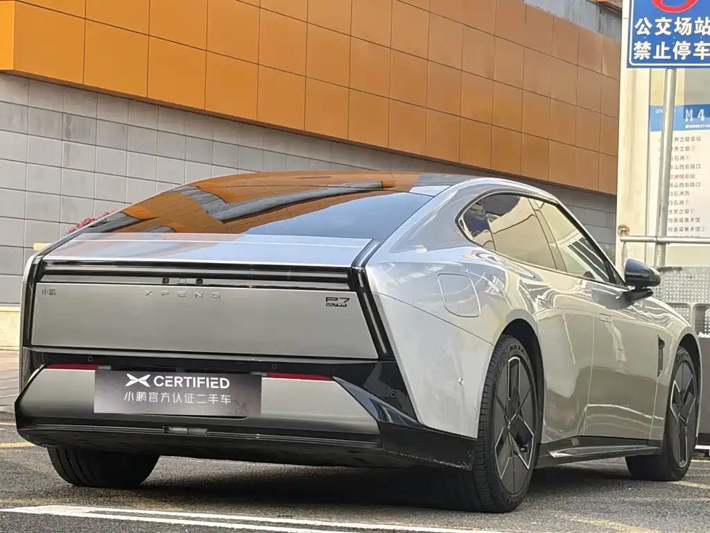 XPeng P7 — миниатюра 7