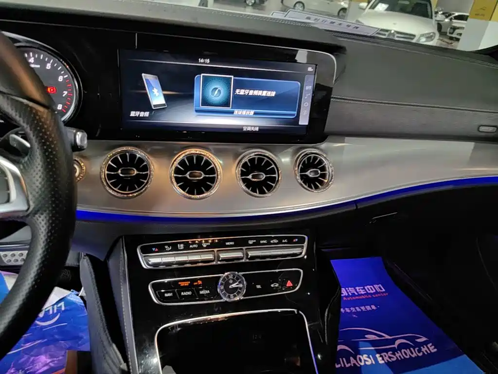 Mercedes-Benz E-Class (Import) — миниатюра 13