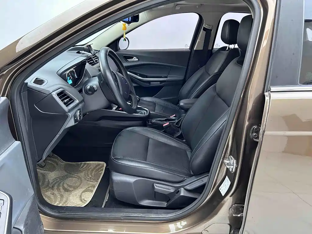 Ford Escort — миниатюра 6