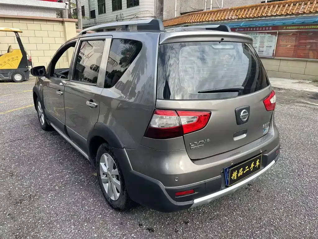 Nissan Livina — миниатюра 7