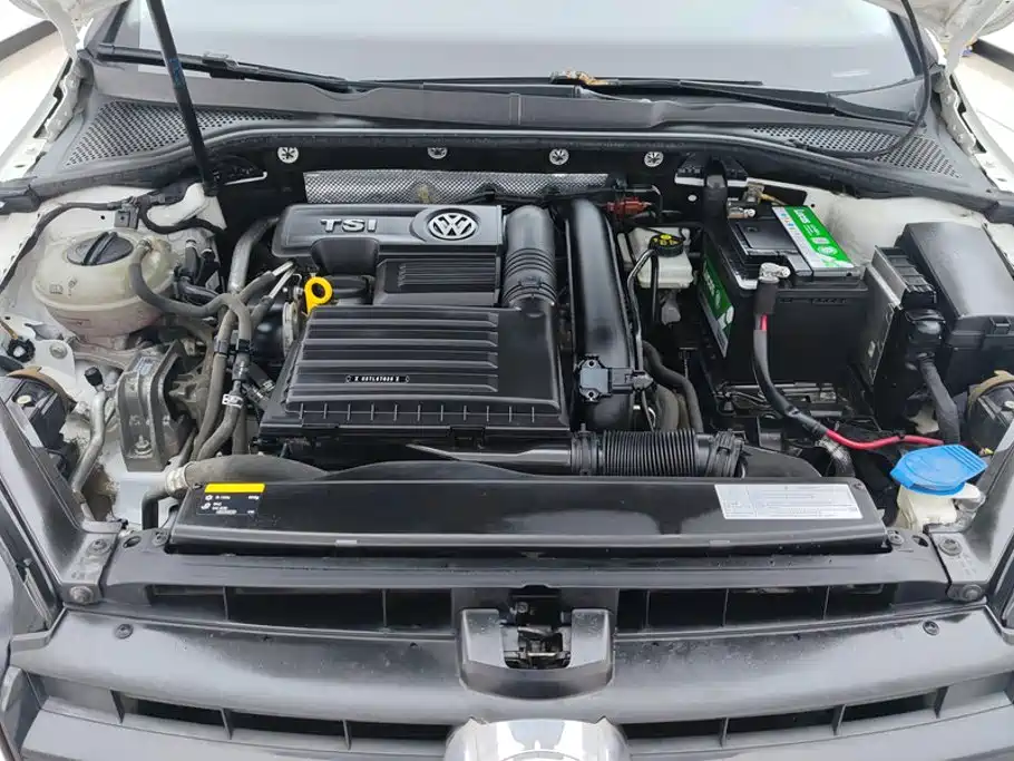 Volkswagen Golf — миниатюра 10