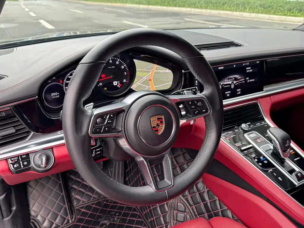 Porsche Panamera — миниатюра 5