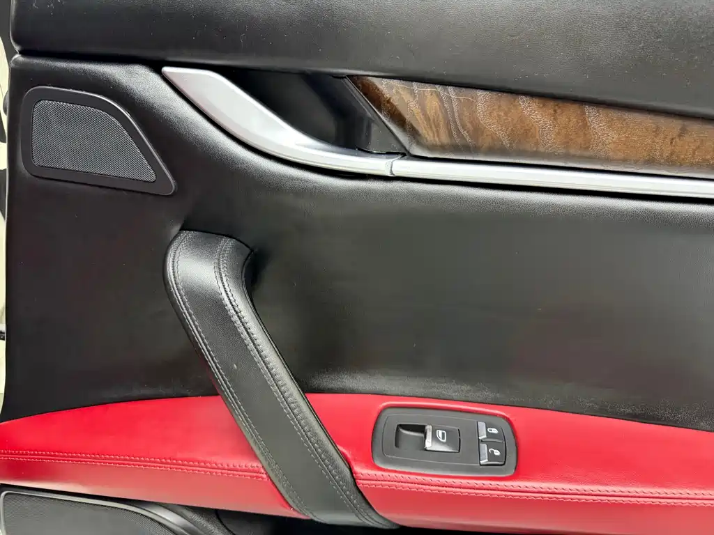 Maserati Ghibli — миниатюра 14