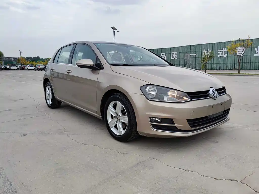 Volkswagen Golf — миниатюра 2