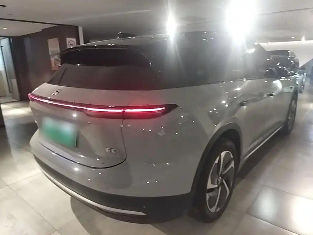 NIO ES6 — миниатюра 7