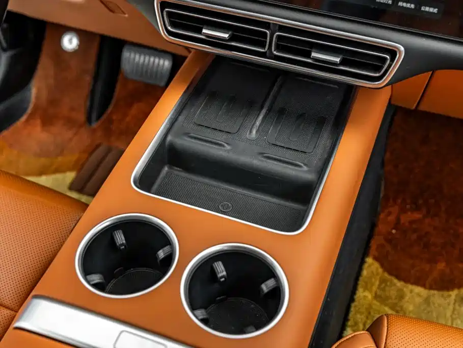 Li Auto Li L7 — миниатюра 30