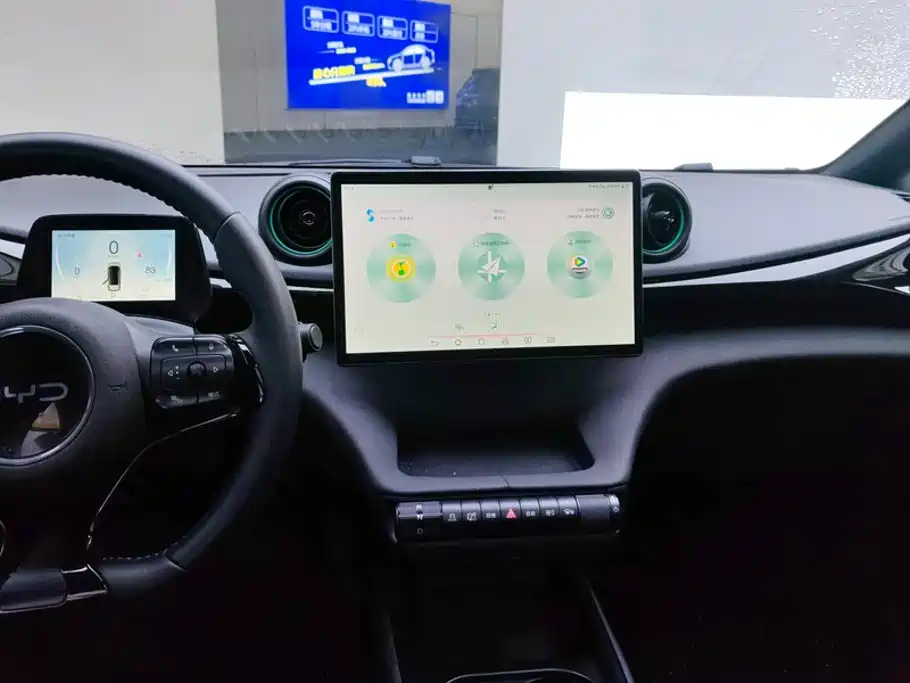 BYD Dolphin — миниатюра 13