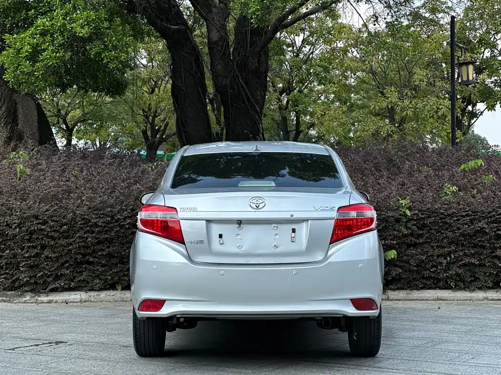 Toyota Vios — миниатюра 13