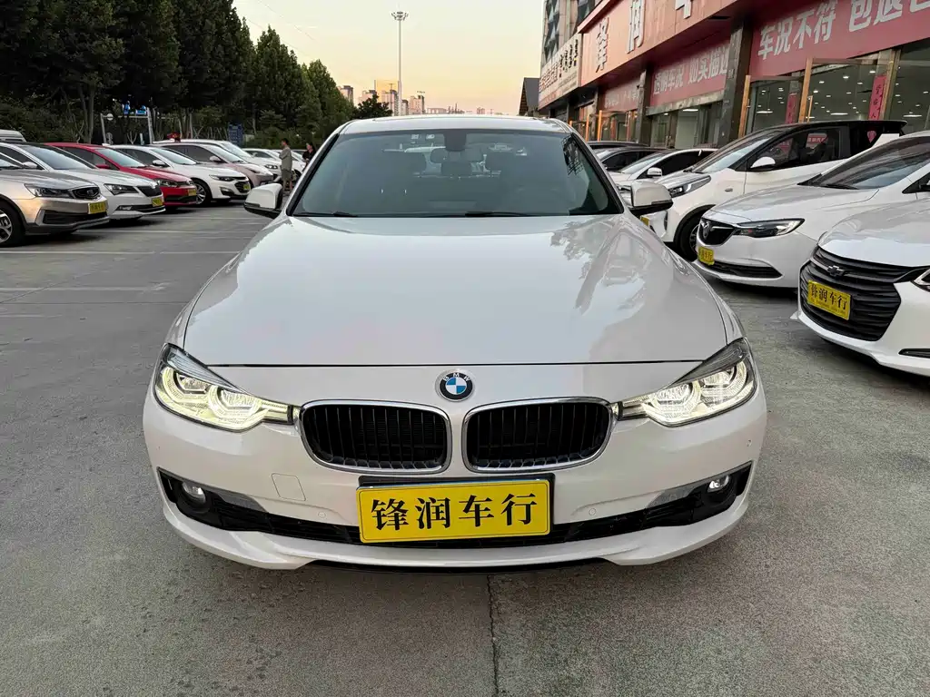 BMW 3 Series — миниатюра 2