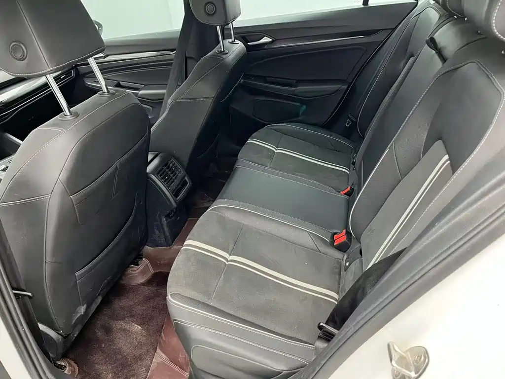 Volkswagen Golf 2021 280TSI DSG R-Line