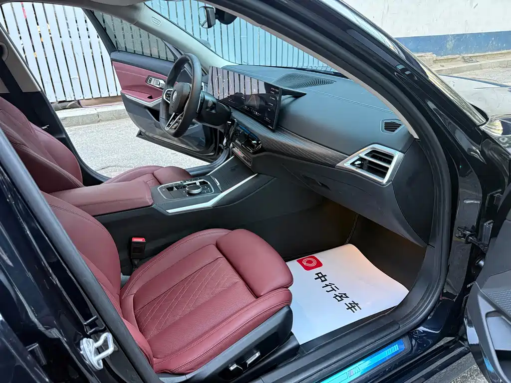 BMW 3 Series — миниатюра 9