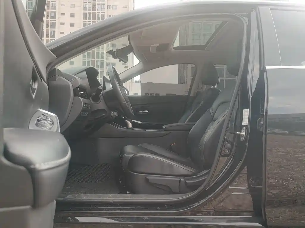 Nissan Sylphy — миниатюра 19