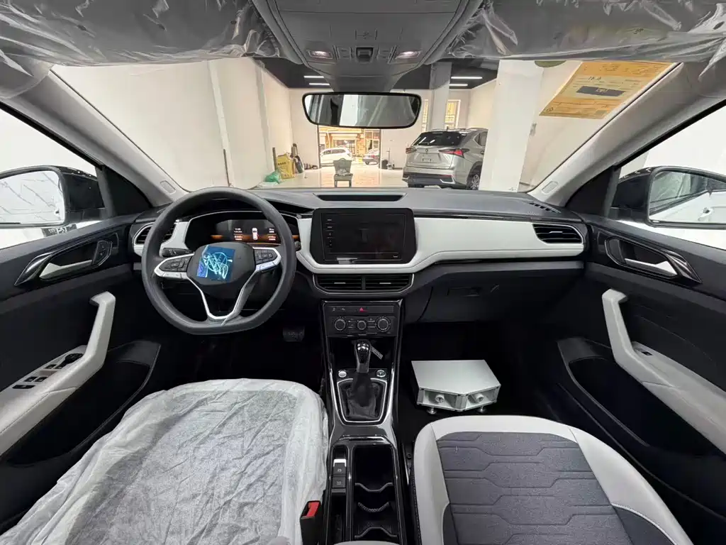 Volkswagen Tharu — миниатюра 10