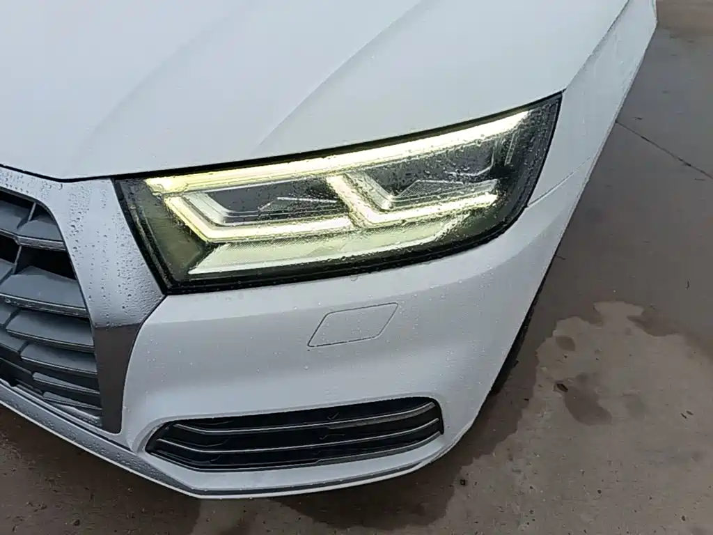 Audi Q5L — миниатюра 24