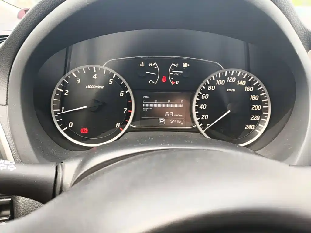 Nissan Sylphy — миниатюра 17