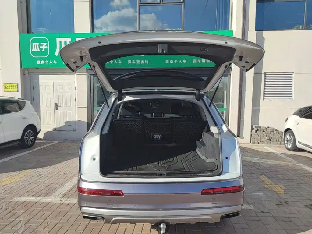 Audi Q7 — миниатюра 22