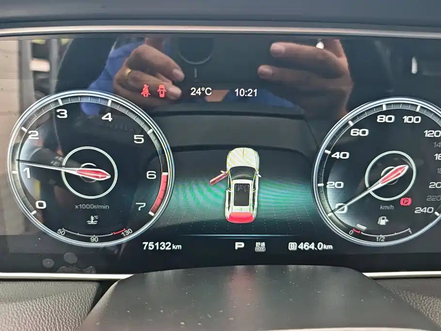 Hongqi Hongqi HS5 — миниатюра 14