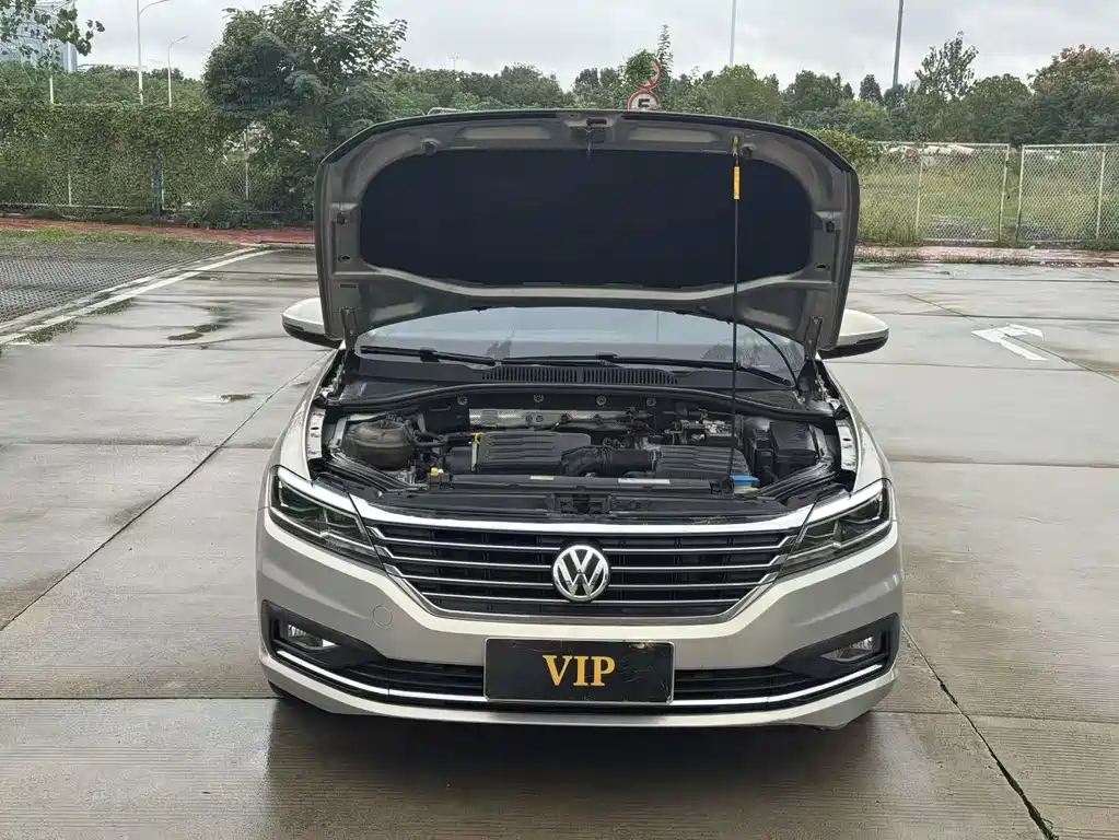 Volkswagen Lavida — миниатюра 2