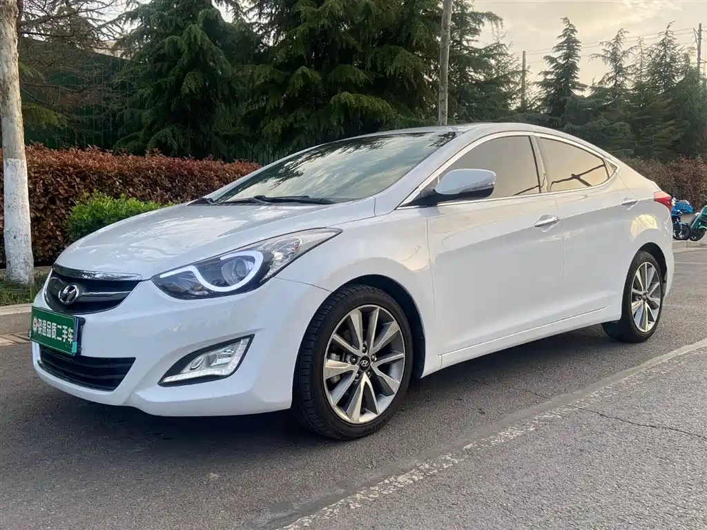 Hyundai Elantra Langdong 2016