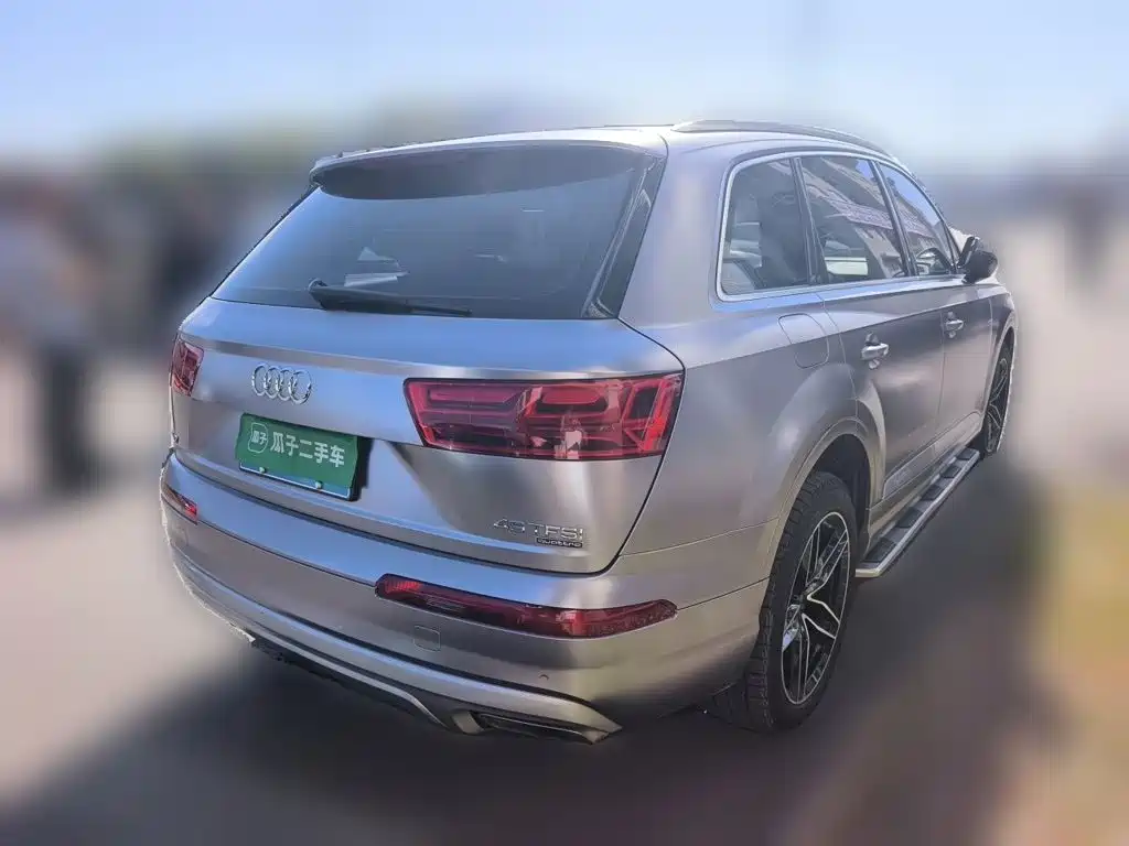 Audi Q7 — миниатюра 8