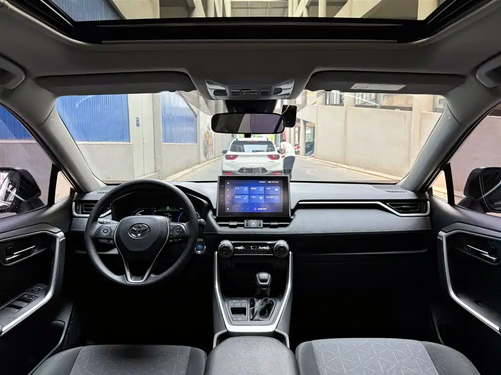 Toyota RAV4 — фотографии объявления, Фото 11