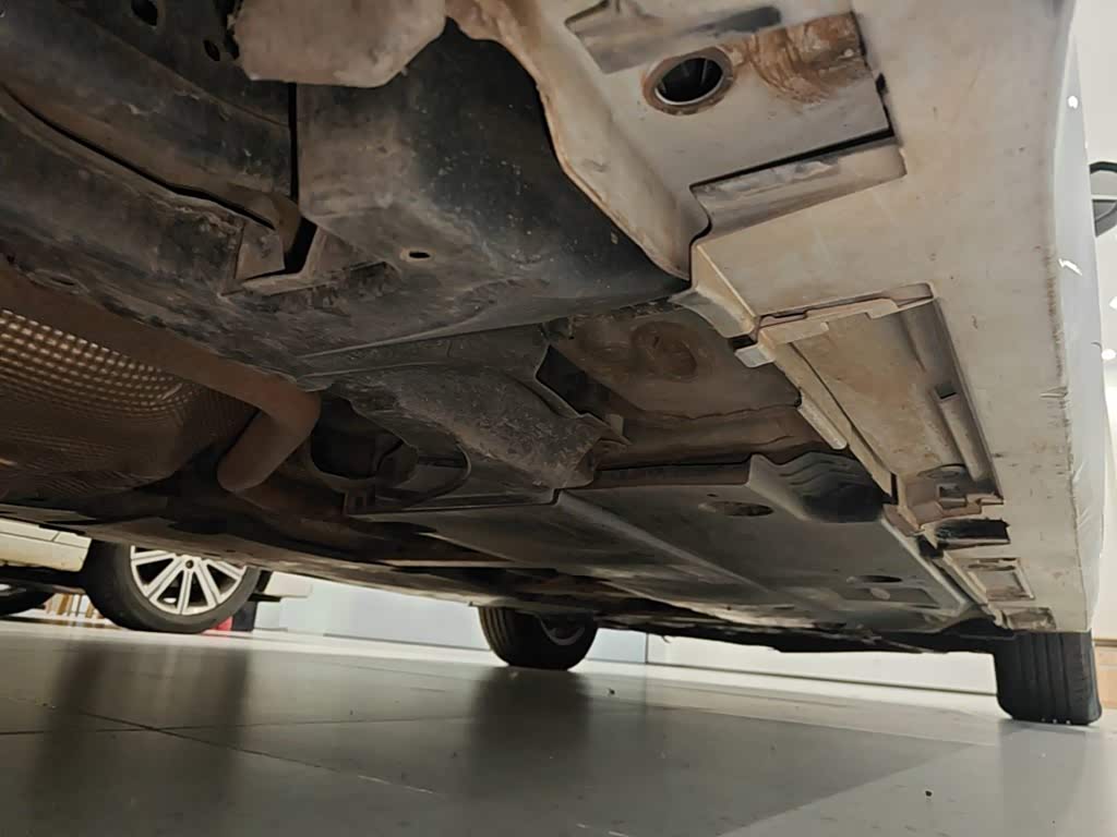 Toyota Corolla 1.2 л 2024 г. Белый, пробег 41800 км
