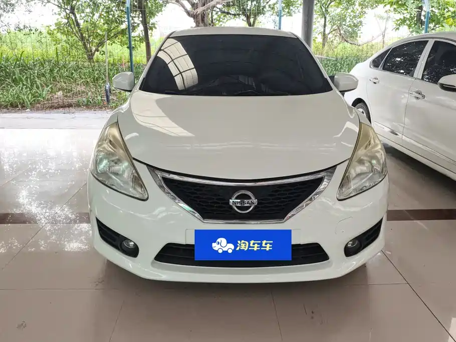 Nissan Tiida — миниатюра 2