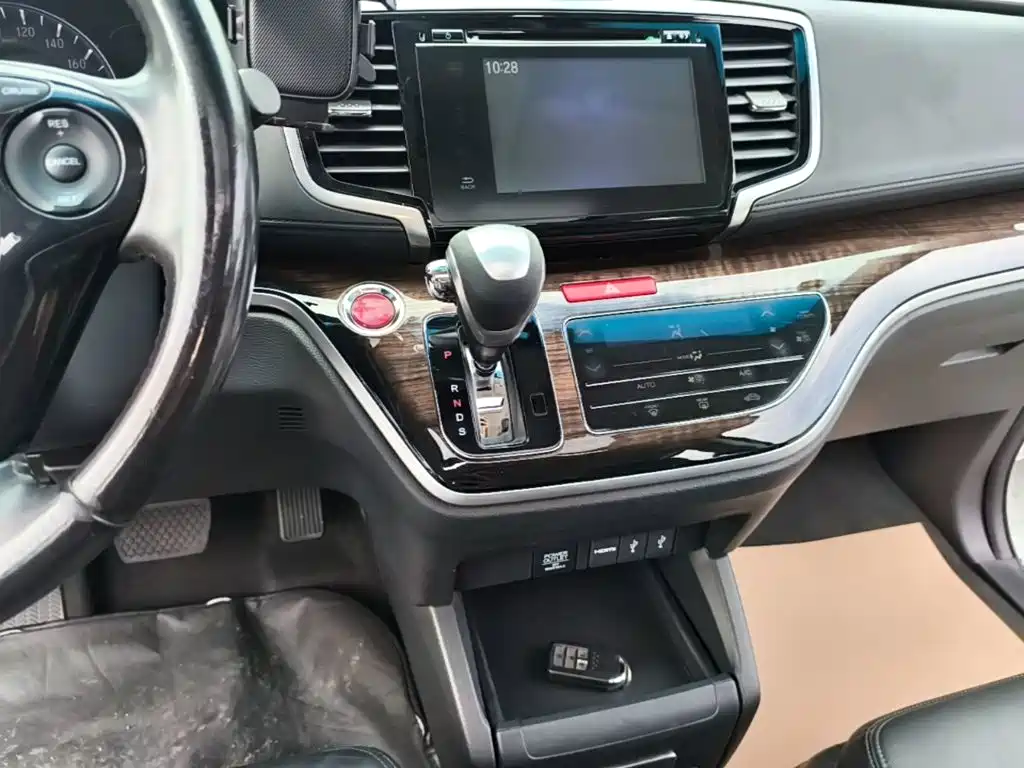 Honda Odyssey — миниатюра 14