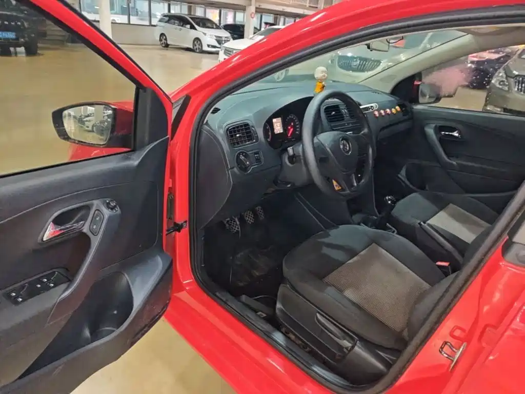 Volkswagen Polo — миниатюра 16